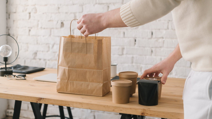 Guide des meilleurs lunchs à emporter et en livraison à Montréal