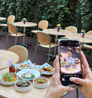 À la table de léquipe de RestoMontréal: nos invitations médias et coups de coeur de juillet 2025