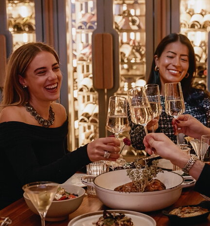 Restaurants Open for Christmas in Montreal: Enjoy a Feast on December 24th or 25th