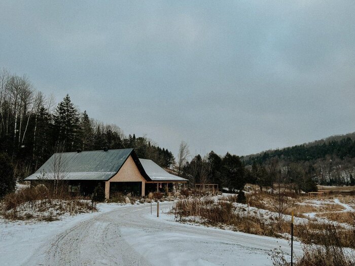 Maison de Soma: une cuisine qui danse au rythme de la nature, embrassant chaque saison avec créativité.