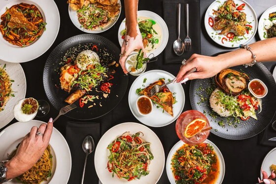 noy Asian Snack Bar : là où la cuisine de rue asiatique rencontre la gastronomie raffinée, au coeur de Montréal