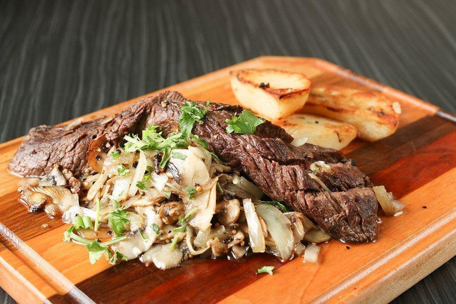 elio-pizzeria-montreal-boeuf