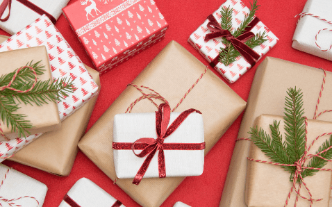 Gift Wrapping Station Supporting the Make-A-Wish Foundation at Eaton Centre Montreal - Event Gift Wrapping Station Supporting the Make-A-Wish Foundation at Eaton Centre Montreal - Event